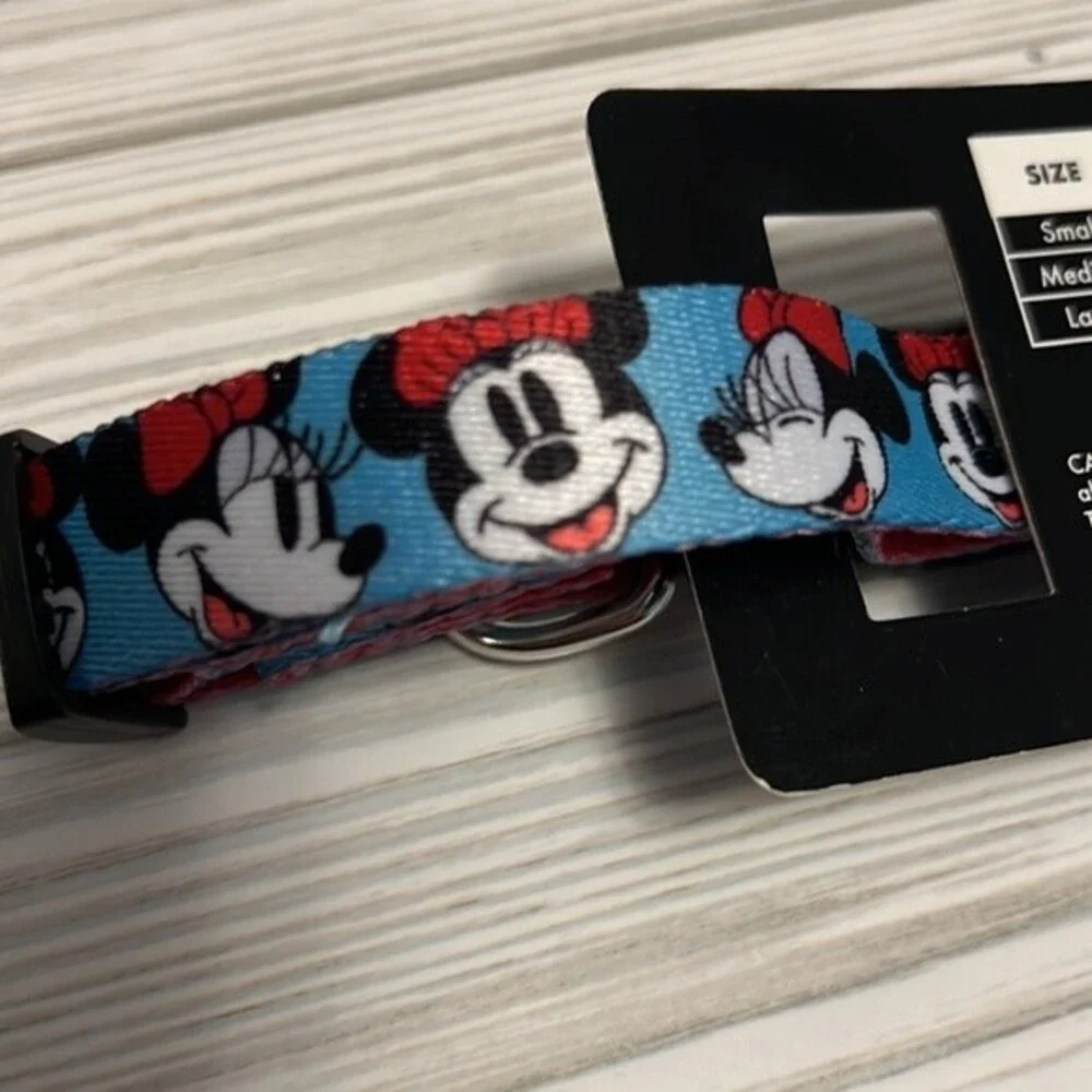 NWT Minnie Mouse Disney Dog Collar